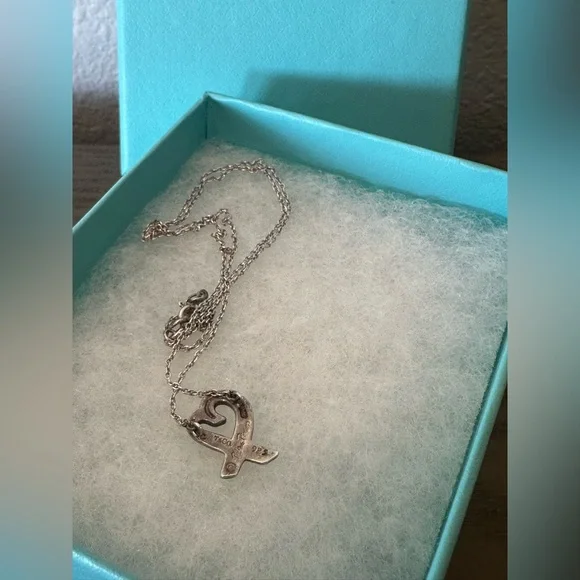 Tiffany & Co. Paloma Picasso Loving Heart 925 Necklace